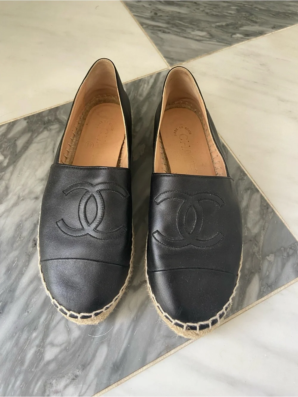 CHANEL Black Leather Espadrille Flats with Interlocking CC